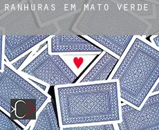 Ranhuras em  Mato Verde